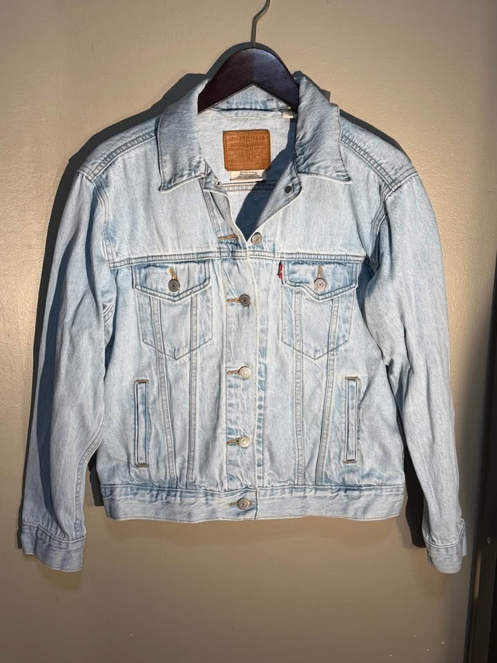 Levis Womens 90's Trucker Jacket - Size Small - photo 3
