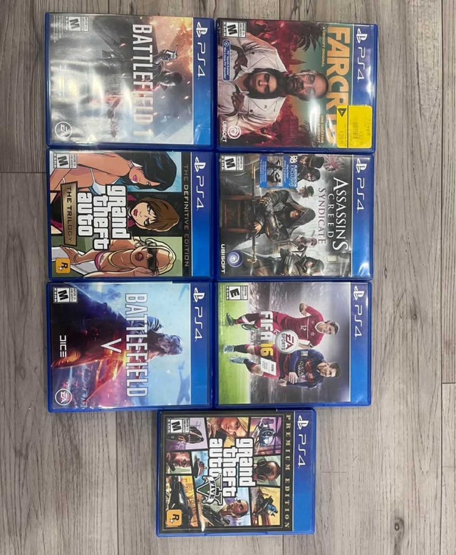 PlayStation 4 Console Bundle - 2 Controllers + 5 Games + HDMI - photo 2