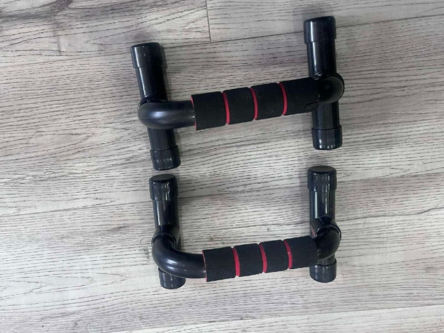 Push Up Bars - Sturdy & Compact Home Workout Equipment - photo 2