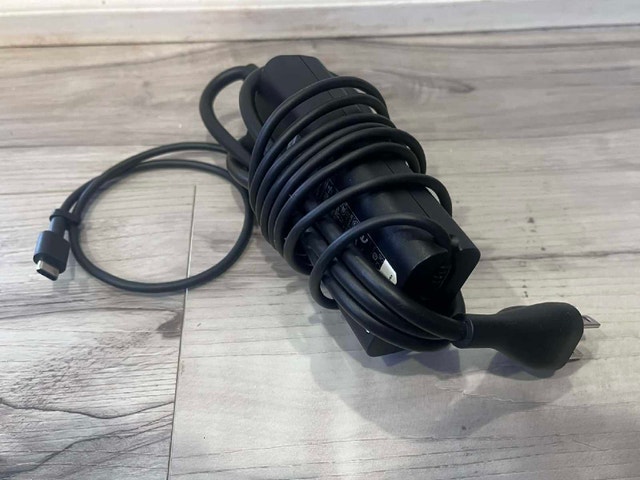 USB Type-C Laptop Charger - Fast Charging