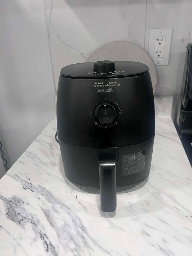 Small Air Fryer - Great Condition