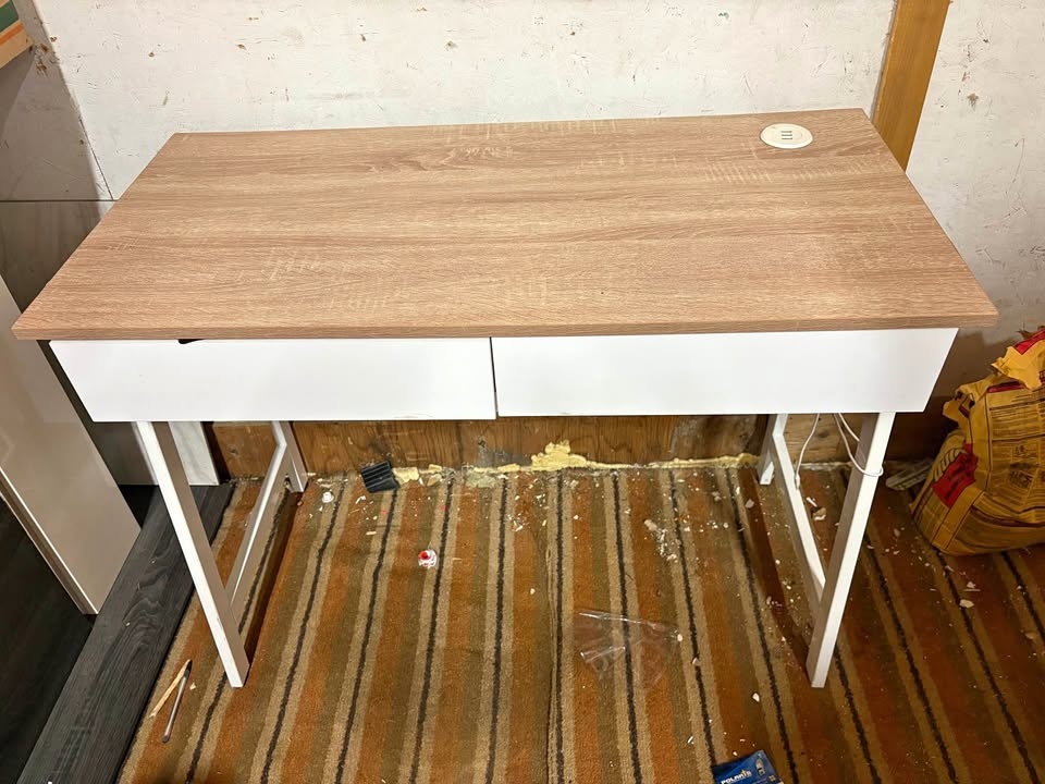 Desk office furniture - 2 desks