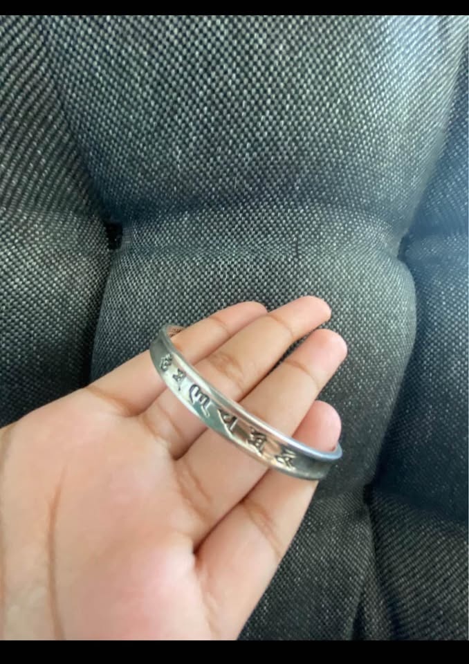 Sterling silver cuff bangle/bracelet hindu mantra amulet - photo 3