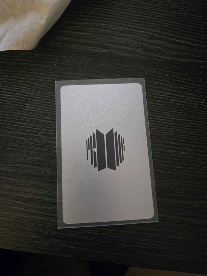 BTS PROOF COMPACT EDITION OFFICIAL Suga Yoongi PHOTOCARD PC - photo 2