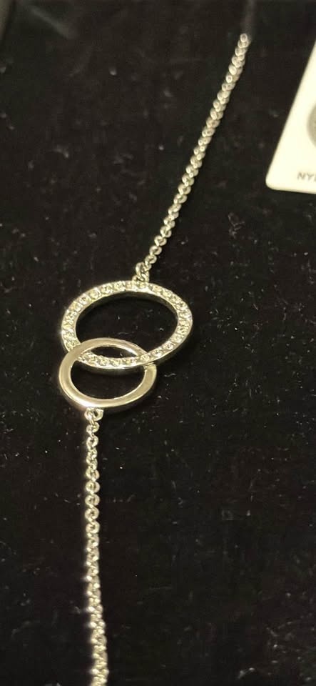 Nic & Sid Swarovski Interlocking Rings Necklace & Pendant - photo 2