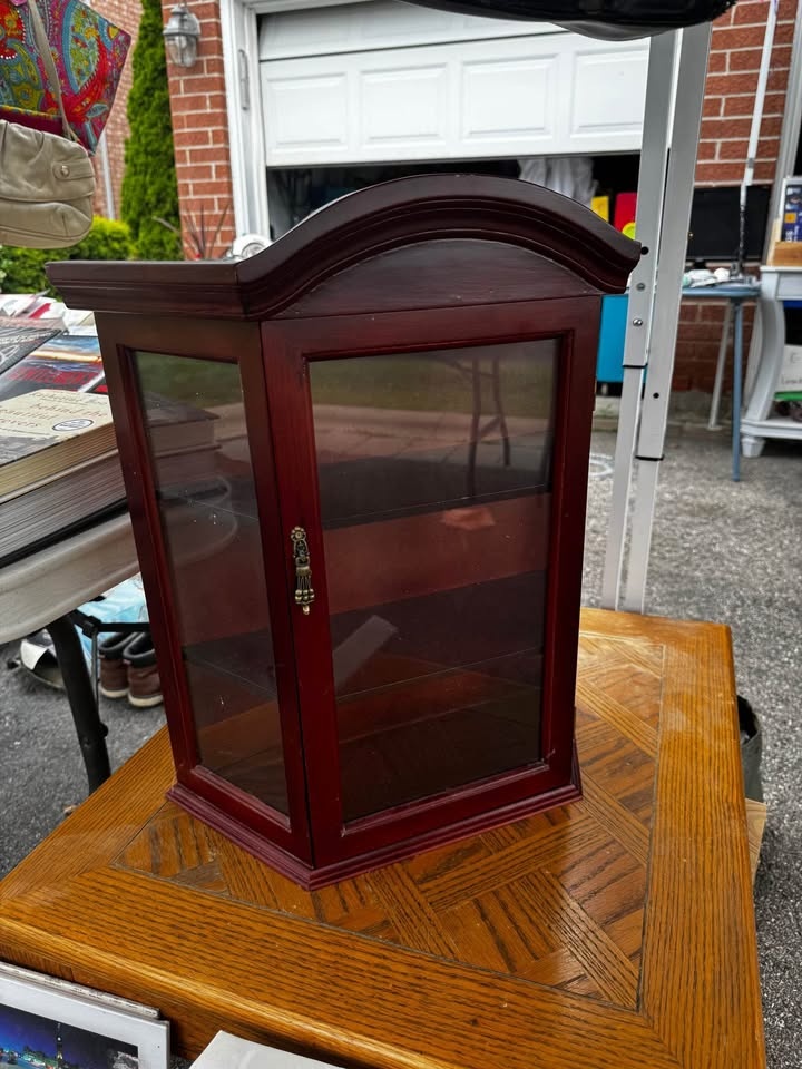 Vintage Wooden Display Cabinet – Glass Door, Cherry Finish - photo 2