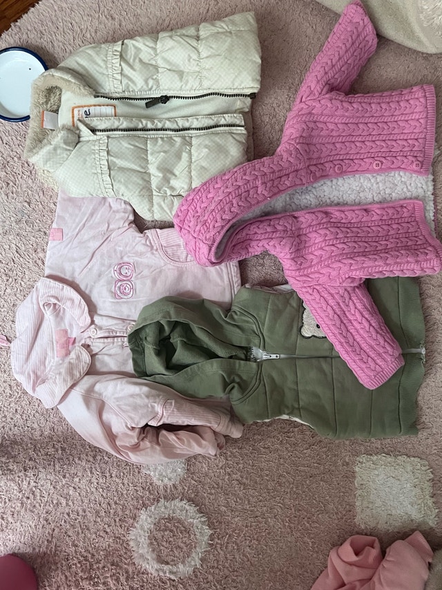 Hoodies and Vests - photo 2