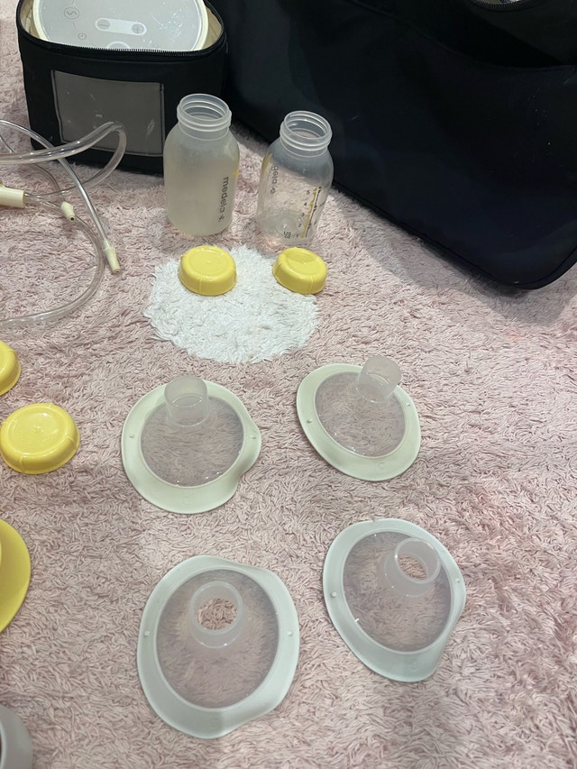Medela Double Pump - photo 4