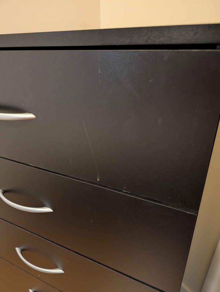 Black 6-Drawer Dresser - photo 4