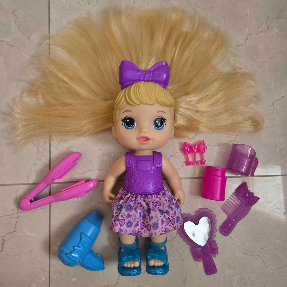 Like New Baby Alive Sudsy Styling Doll - Complete Salon Set - photo 3