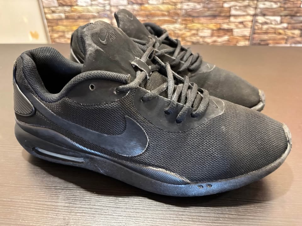 Nike Air Max Oketo Triple Black - photo 3
