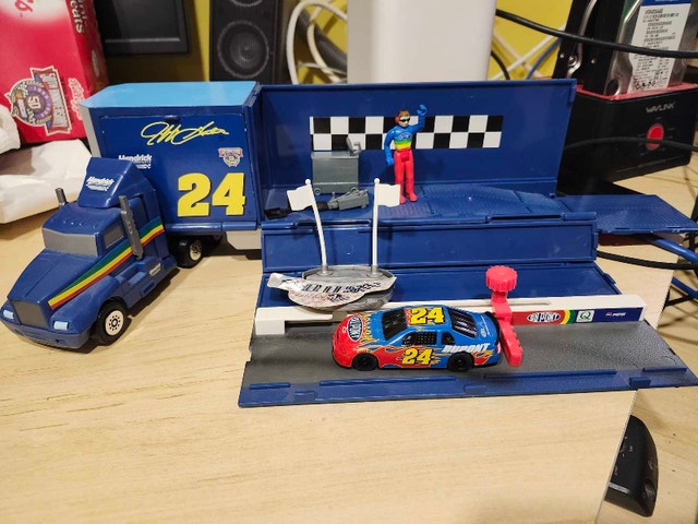 Jeff Gordon Winner Circle Transport and Car