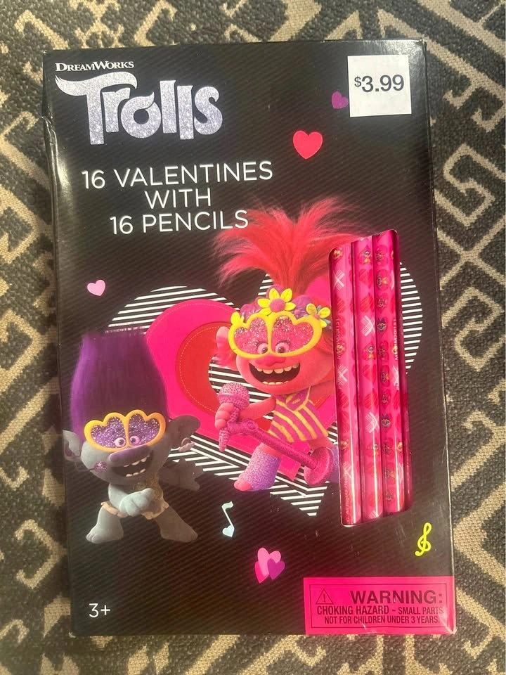 DreamWorks Trolls Valentines 16 Cards & Pencils New