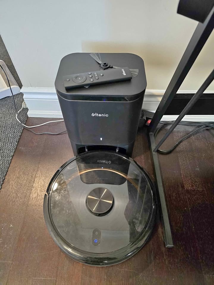 Ultenic T10 Elite Robot Vacuum/Mop - Lightly Used