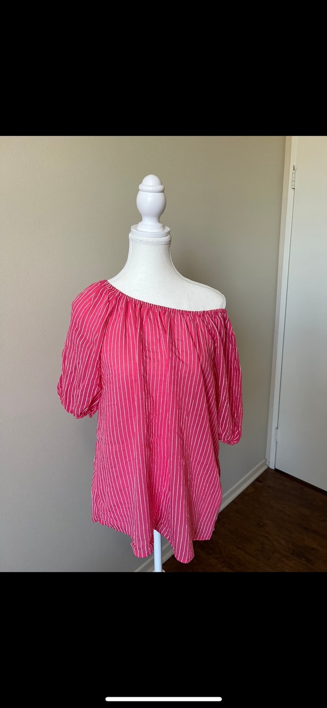 Off-Shoulder Blouse