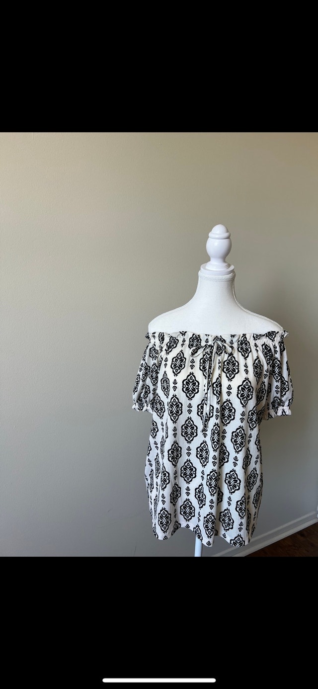 Off-Shoulder Top - Size Medium