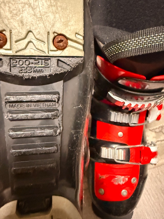 Ski, Ski Boots and Equipment - photo 4