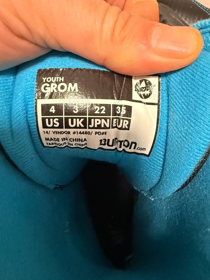 Snowboard Boots - 3 Pairs - photo 2