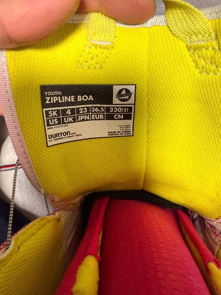 Snowboard Boots - 3 Pairs - photo 4