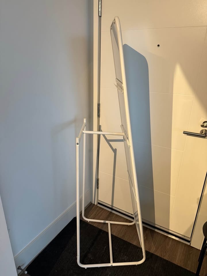 Full Length Standing Mirror with Metal Frame – Like New - photo 3