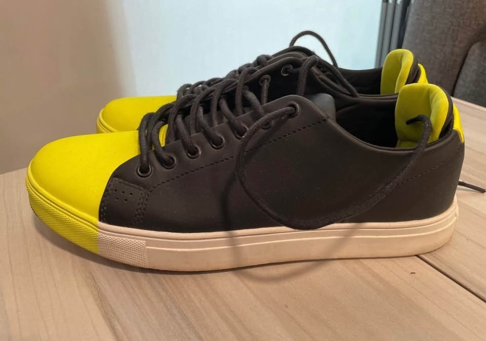 Outfitters Footwear Black Yellow Sneakers US10 - photo 2