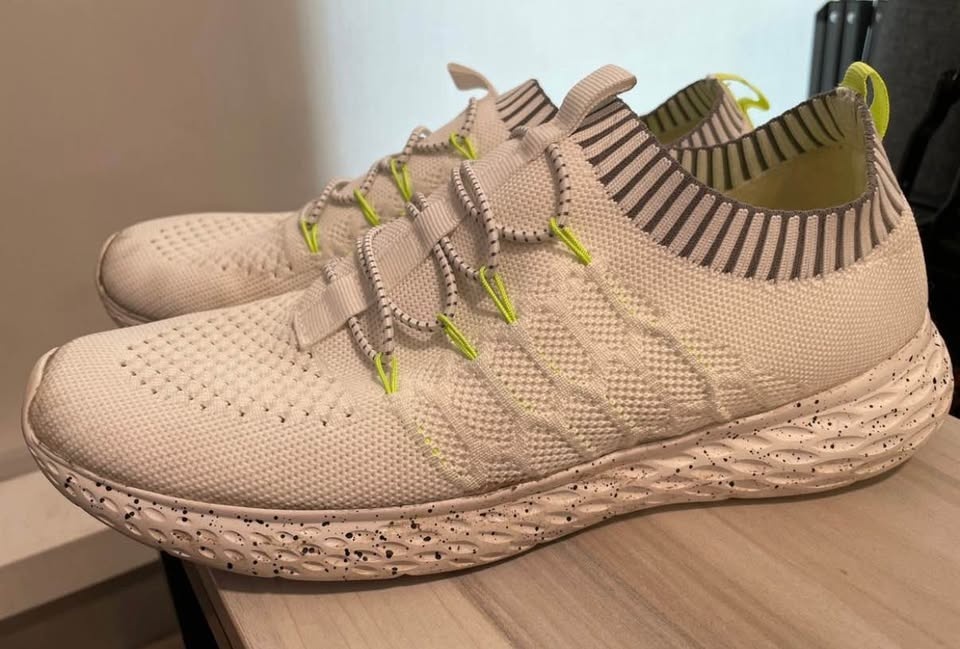 White Knit Sneakers w/ Neon Accents US10 - photo 2