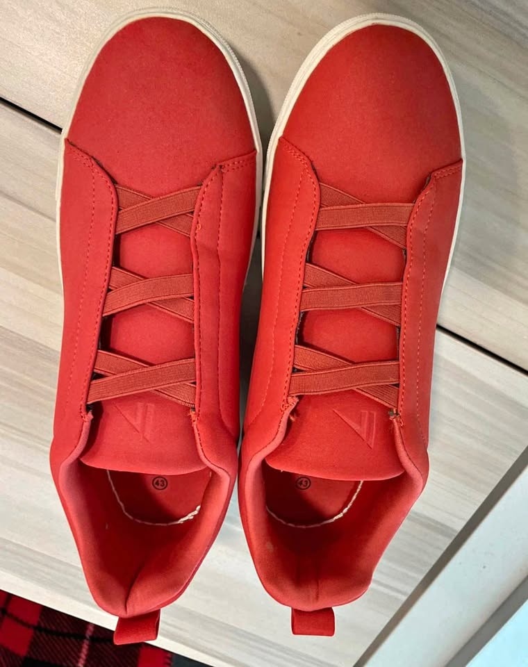 Red Slip-On Sneakers Size US10