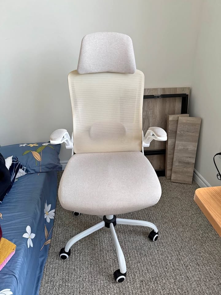 Office chair for sale - Ergonomic Mesh