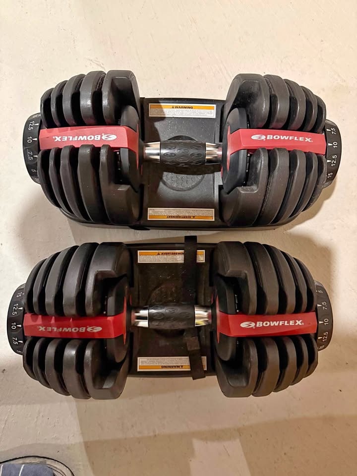 Bowflex Adjustable Dumbbells – Set of 2