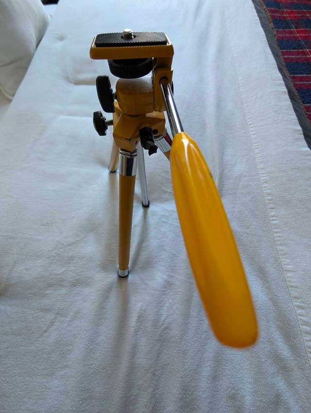 Vintage Yellow TriStar Camera Tripod (46" Max Height) - photo 2