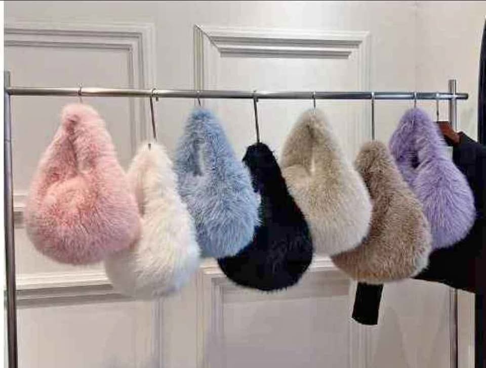 Women's Plush Handbags