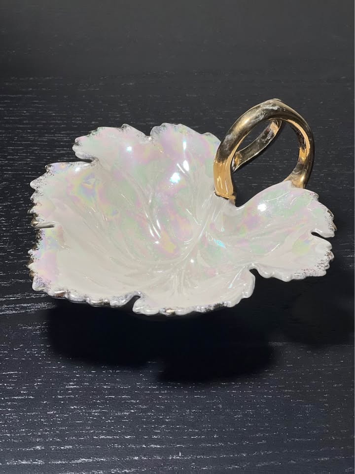 Vintage Iridescent Ceramic Leaf Dish w/ Gold Handle - photo 3