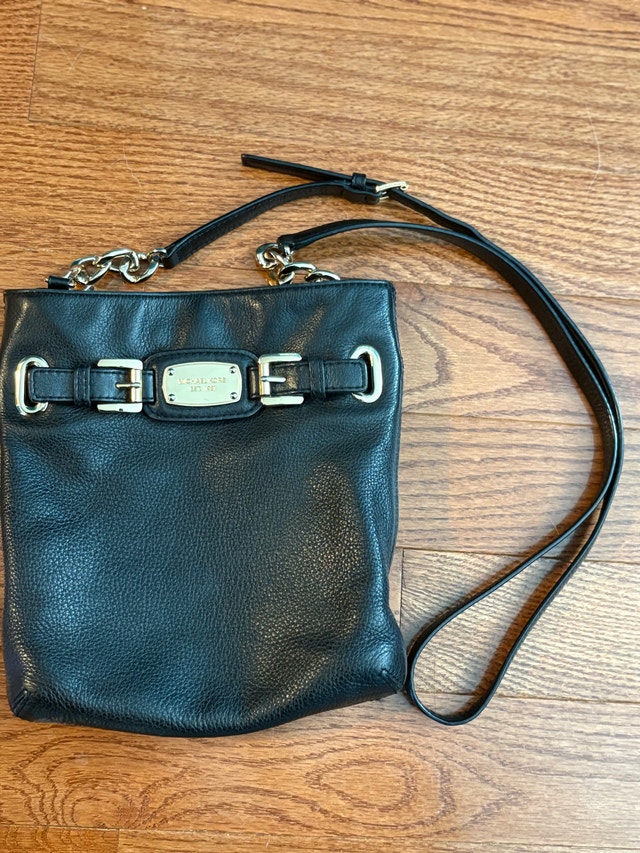 Authentic Michael Kors Black Leather Crossbody Bag
