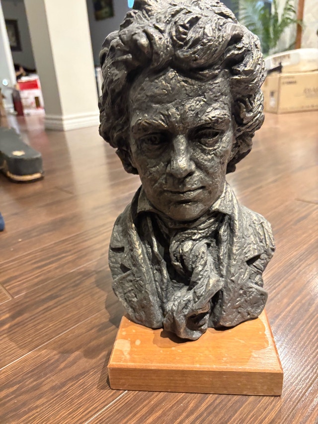 Vintage 1961 Austin Sculpture Beethoven Bust