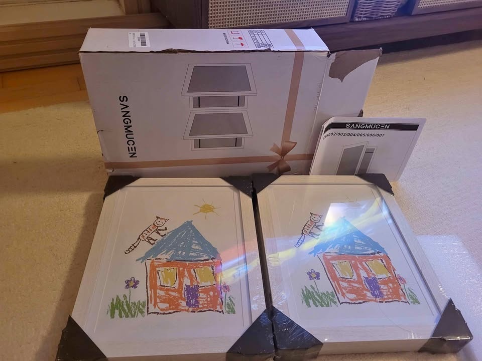 NEW 2-Pack Kids Artwork Frames (8.5x11")