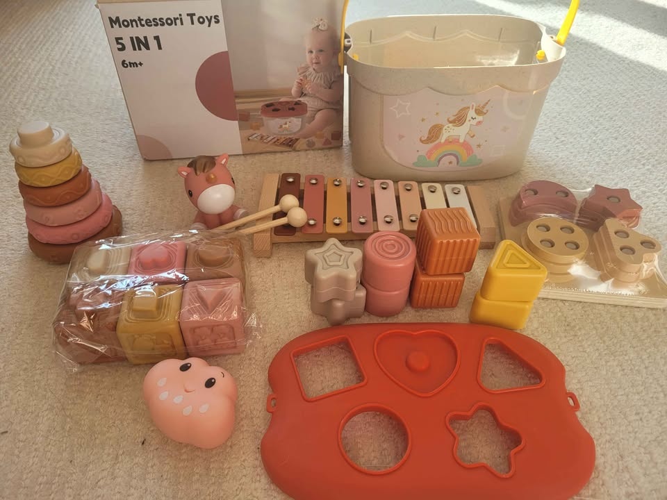 NEW - 5 in 1 Montessori Baby Toy Set