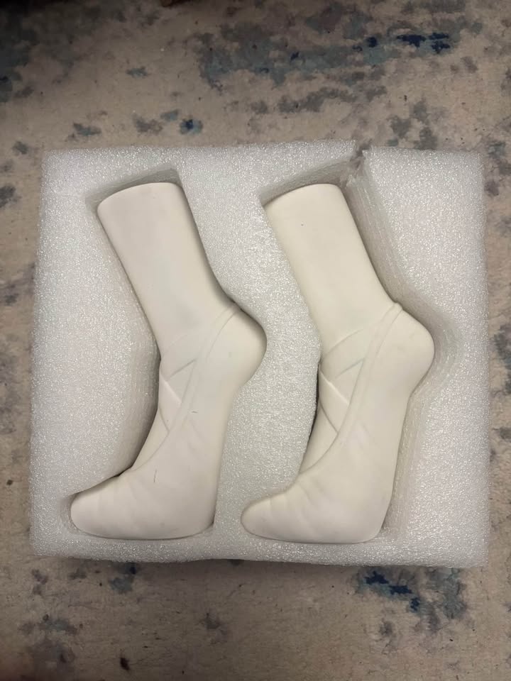Brand new Ceramic Vases for Home Decor, Nordic Style Ballet Shoe - photo 2