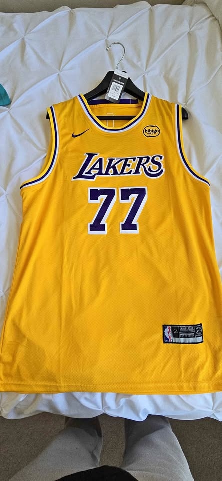 NBA Luka Doncic Lakers Jersey Size 54 New
