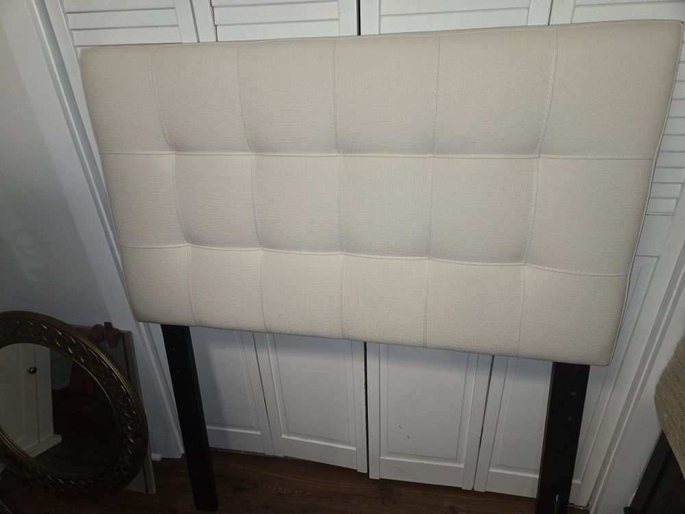 Single Headboard - photo 2