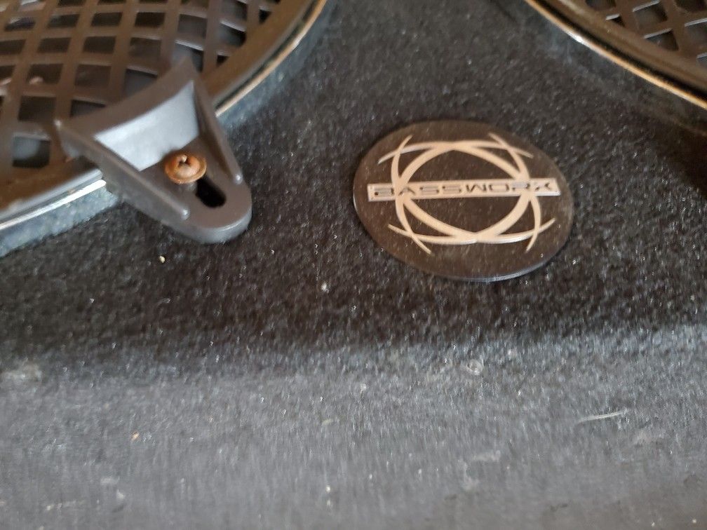 Bassworx Dual 12" Subwoofer - photo 3