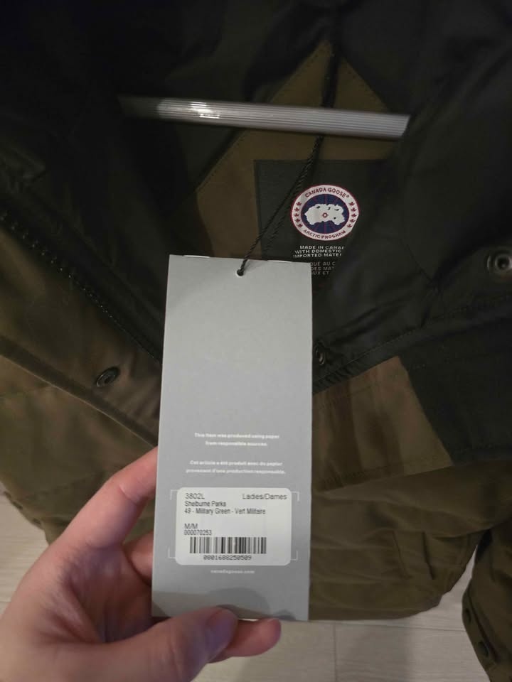 【New】Canada Goose Shelburne Parka - Ladies Medium - photo 5