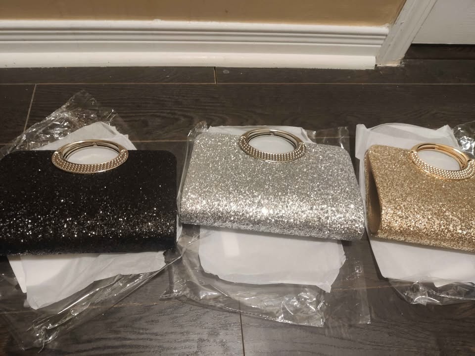 Brand new beautiful glittery sparkling women party bag (18$ each - photo 3