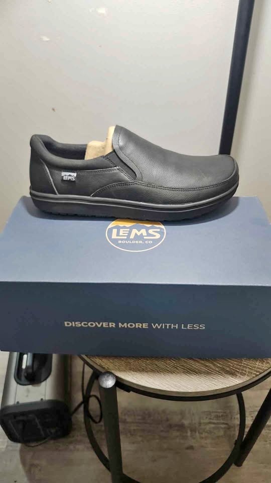 LEMS Men's Memory Foam Shoes Size 10.5