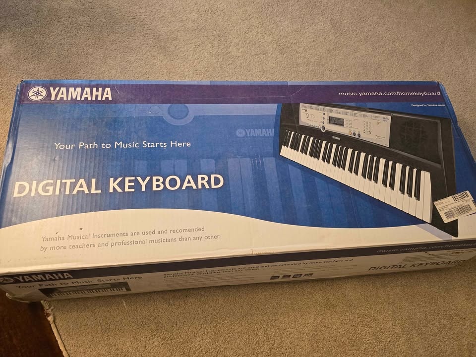 Yamaha YPT 200 Digital Keyboard Piano - photo 3