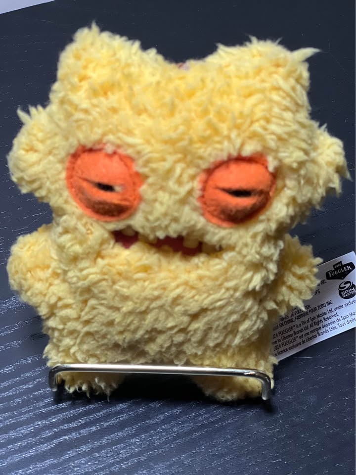 Yellow Fuggler Sir Nobby Nuts Plush Key Ring by Zuru - photo 3