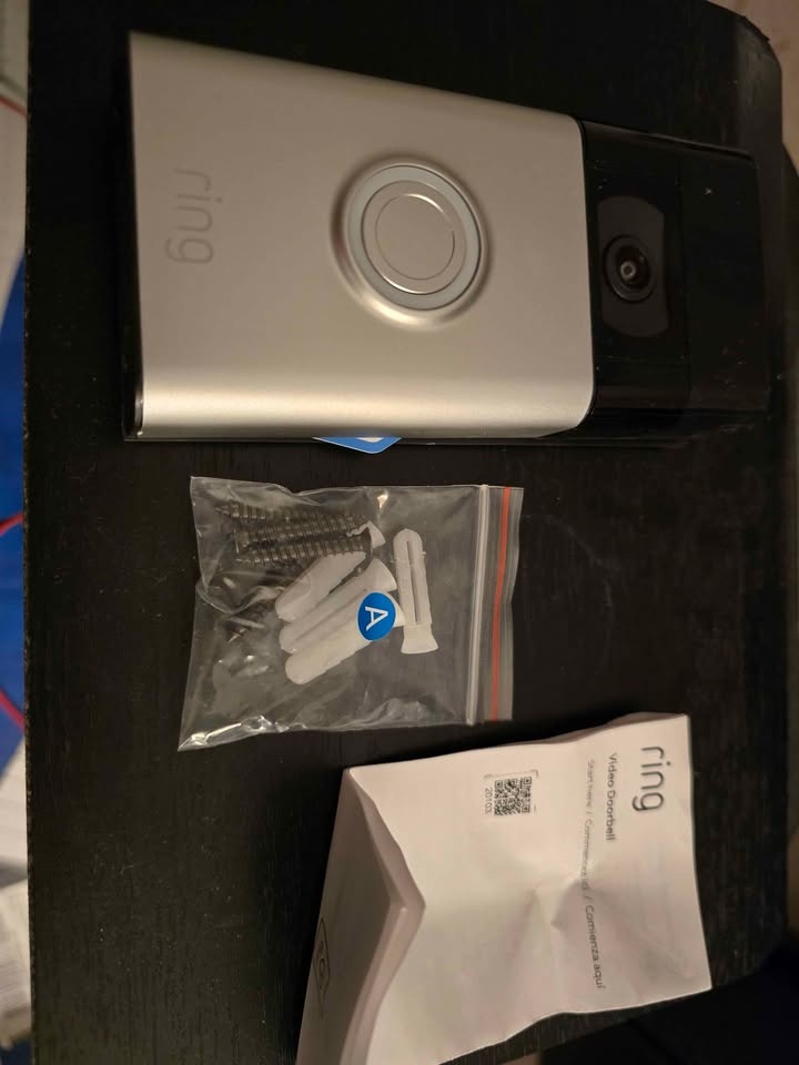 Ring Camera BRAND NEW - photo 2