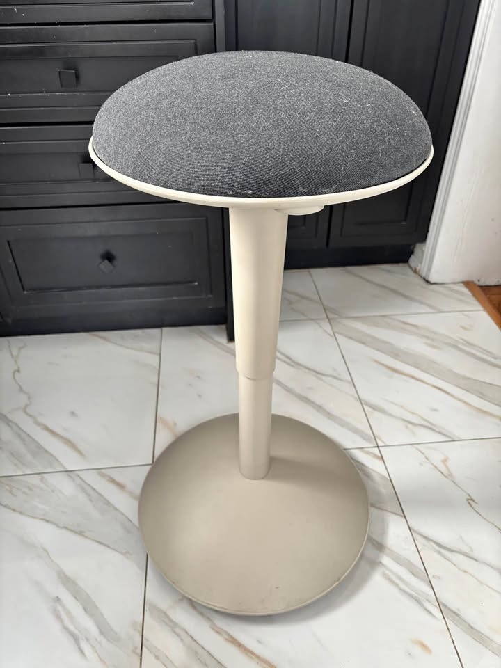 IKEA Chair / Standing Support