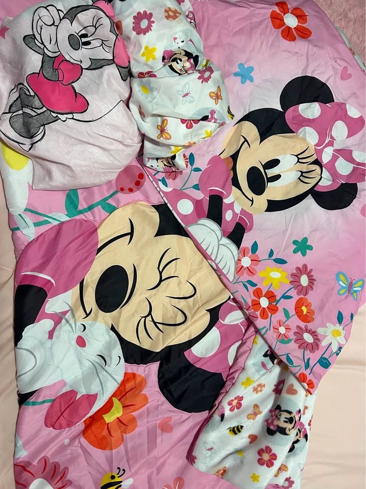 Minnie Mouse 3 Piece Toddler Bedding Set