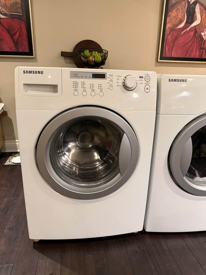 Samsung Washer and Dryer - photo 2