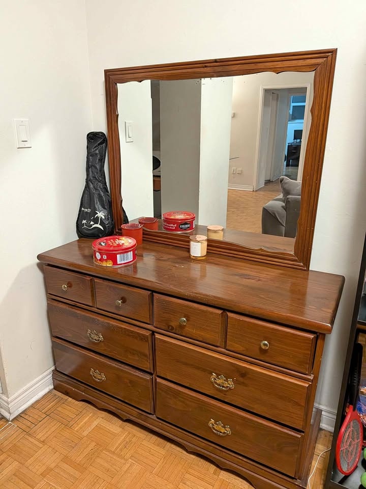 Solid Wood 6-Drawer Dresser with Large Mirror - photo 2